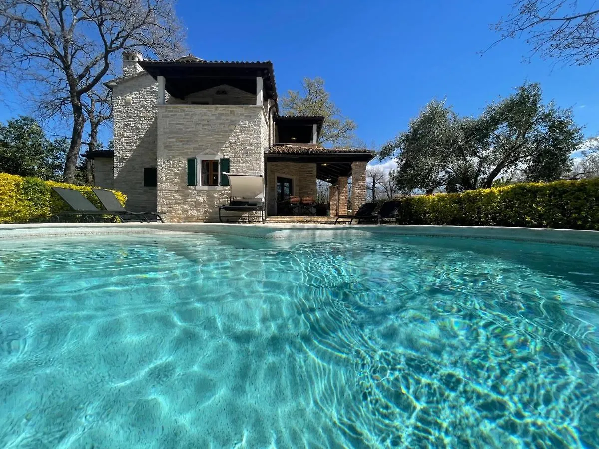 Villa Elaya Brecevici 0*,  Horvátország